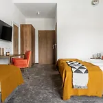 Oberza Pod Roza Restauracja, Sauny, Jacuzzi Bed and Breakfast