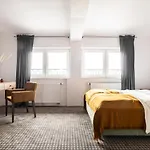 فندق مبيت وإفطار Oberza Pod Roza Restauracja, Sauny, Jacuzzi نوفه تارخ