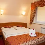 Oberza Pod Roza Restauracja, Sauny, Jacuzzi