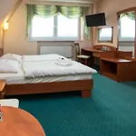 Oberza Pod Roza Restauracja, Sauny, Jacuzzi 3* Nowy Targ