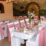 Oberza Pod Roza Restauracja, Sauny, Jacuzzi 3*