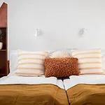 Nocleg ze śniadaniem Oberża Pod Różą 3*