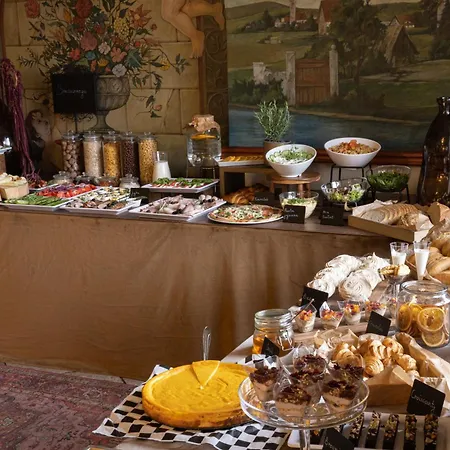 Oberza Pod Roza Restauracja, Sauny, Jacuzzi 住宿加早餐酒店 新塔尔格