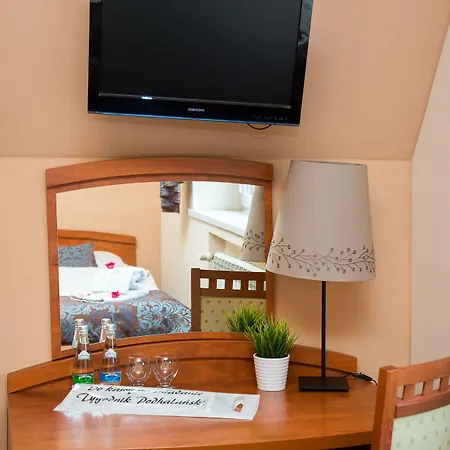 Oberza Pod Roza Restauracja, Sauny, Jacuzzi 노비 타르그