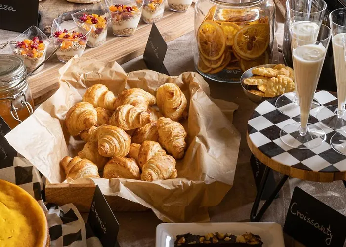 住宿加早餐酒店 Oberza Pod Roza Restauracja, Sauny, Jacuzzi 4*