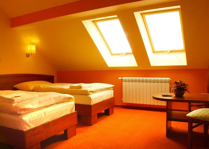 ベッド・アンド・ブレックファスト Oberza Pod Roza Restauracja, Sauny, Jacuzzi